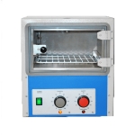 Incubator With Visibility Door
